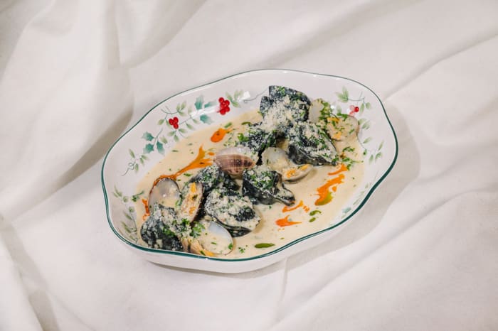 Seafood Ravioli with Cuttlefish Ink — Brie Restaurant & Cheesery, Ubud